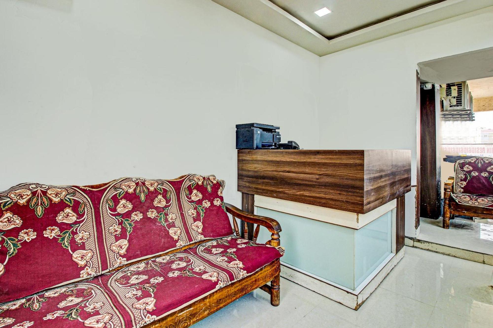 Hotel O Adhin Residency ハイデラバード エクステリア 写真